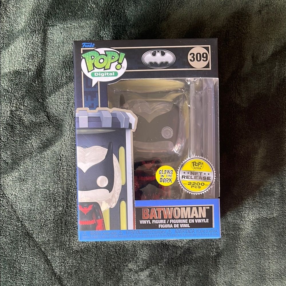 Funko Pop! Batwoman Vinyl Figure